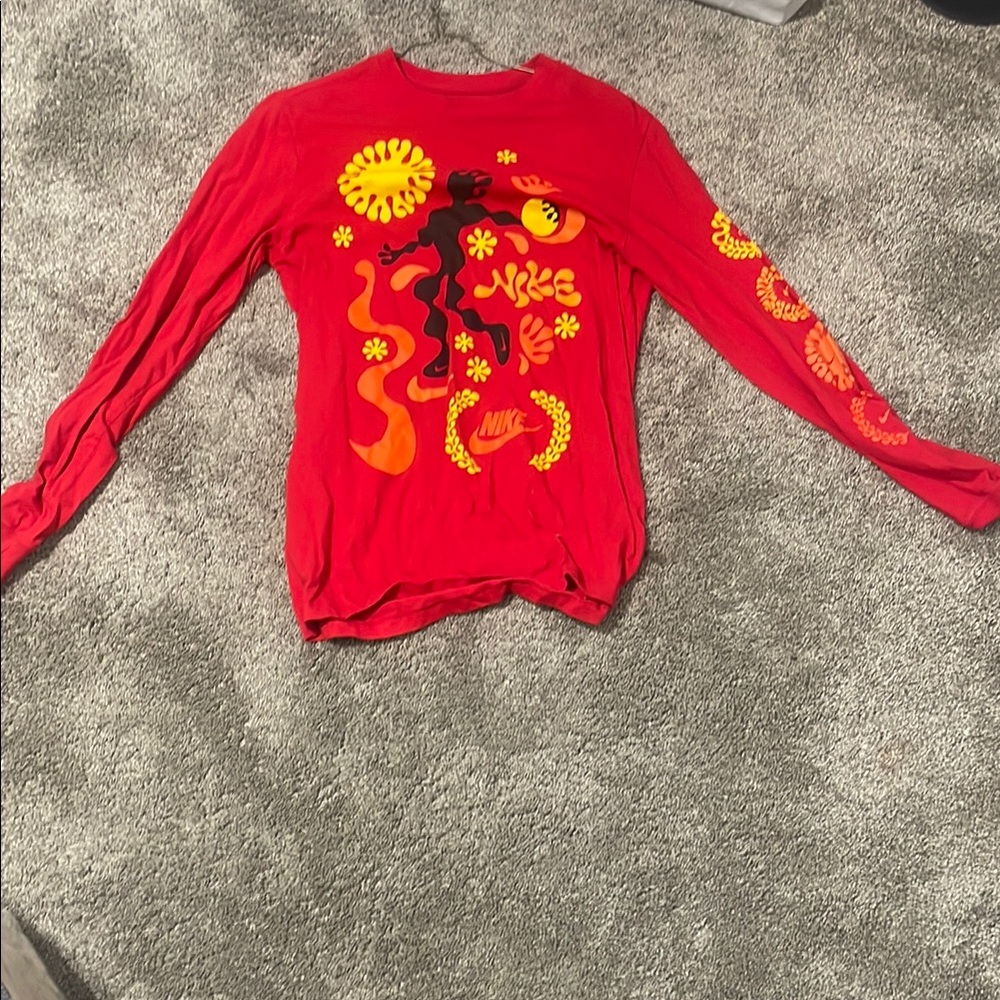 Nike Men Red Graphic Long Sleeve Shirt
